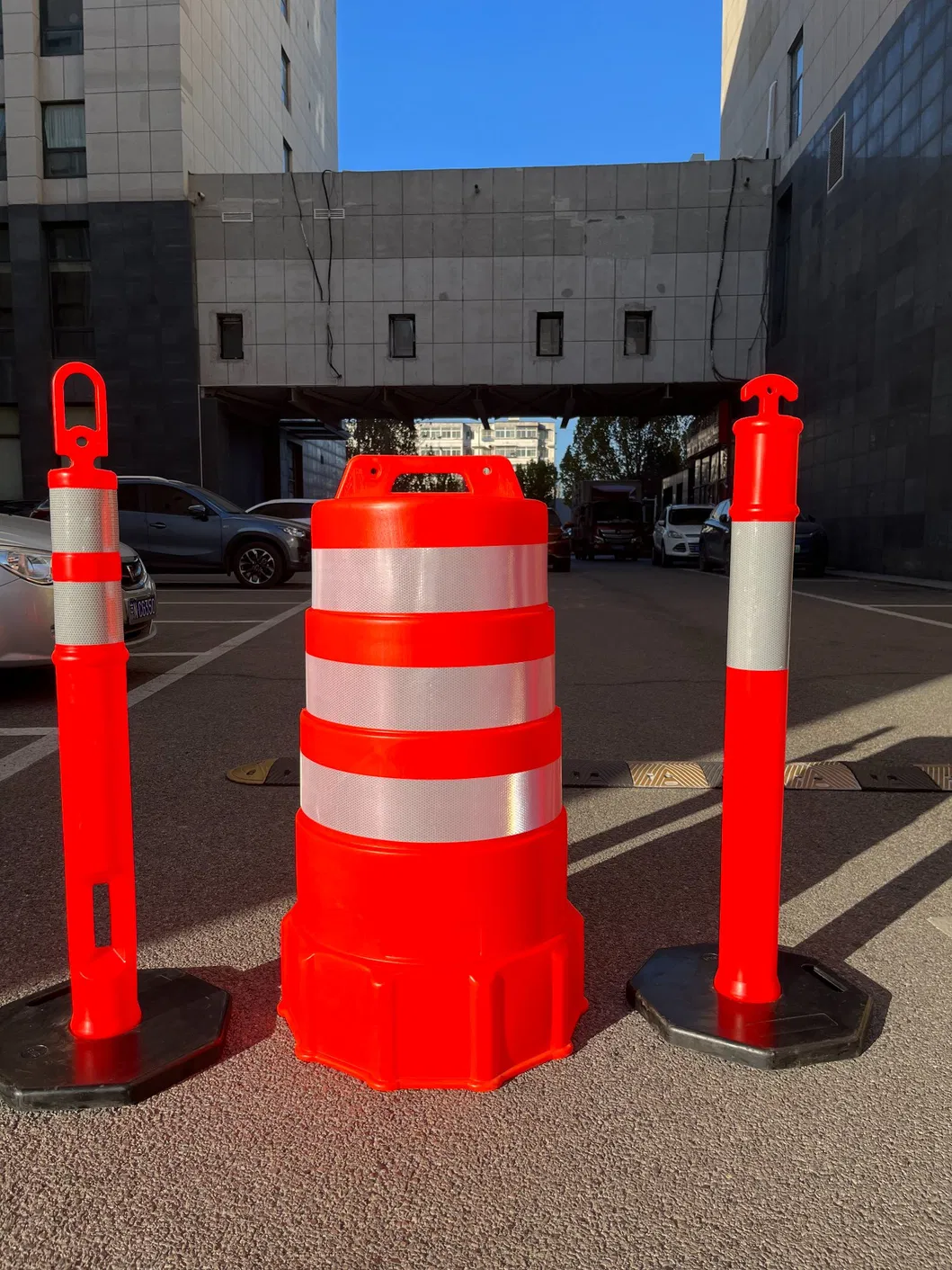 Tamburi stradali ROADSAFE PE più venduti Barili di protezione dagli urti Sicurezza stradale Barile di avvertimento riflettente 0