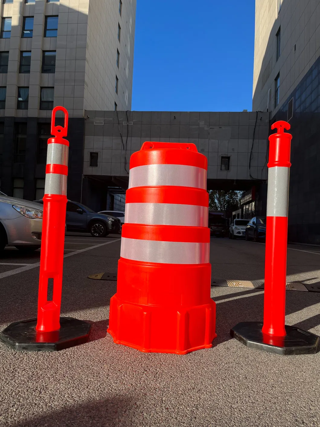 Tamburi stradali ROADSAFE PE più venduti Barili di protezione dagli urti Sicurezza stradale Barile di avvertimento riflettente 1