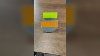 Riflettori guardrail autostradale per la sicurezza